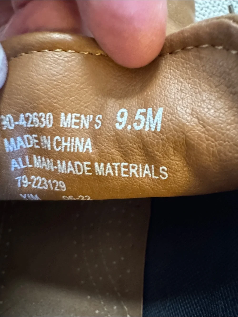 Dockers.  Men's Brown Leather Lace-Up Casual Shoe 9.5
